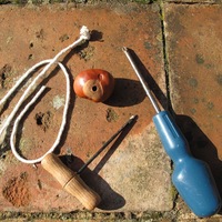 Stringing_conkers.jpg